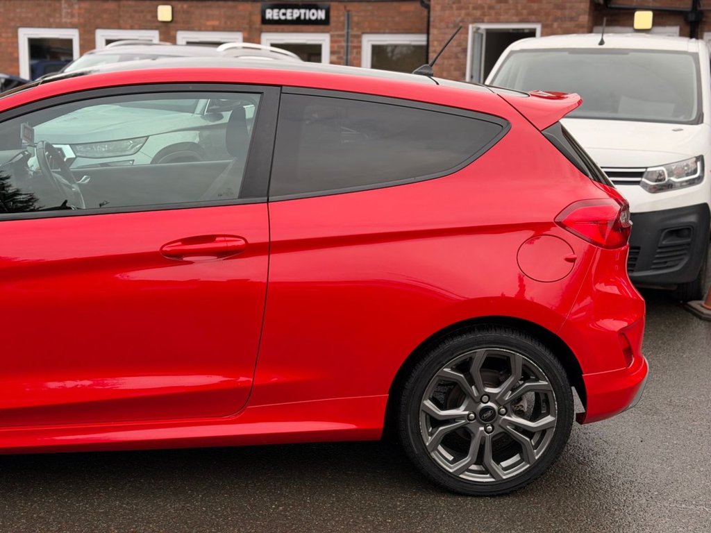 Used Ford Fiesta 2019 for sale - 76546604: Photo 17