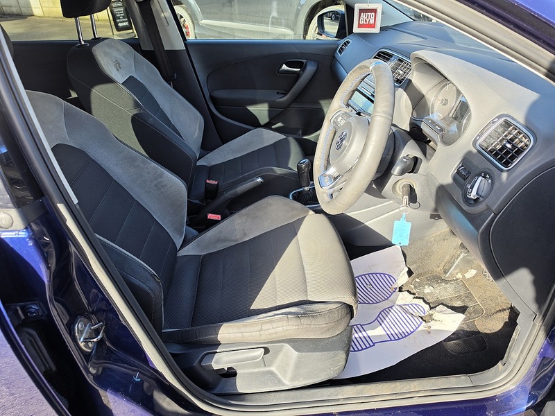 Used Honda Civic 2005 for sale - 77873286: Photo 32