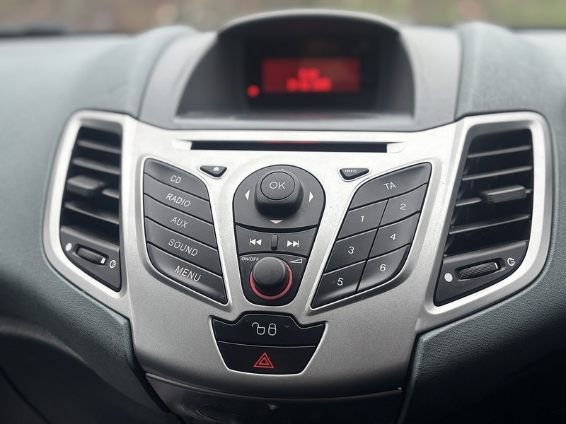 Used Ford Fiesta 2009 for sale - 77461173: Photo 18