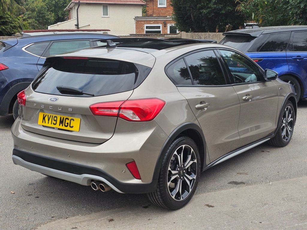 Used Ford Focus 2019 for sale - 76256046: Photo 12
