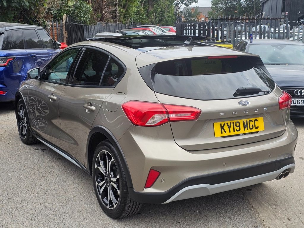 Used Ford Focus 2019 for sale - 76256046: Photo 13