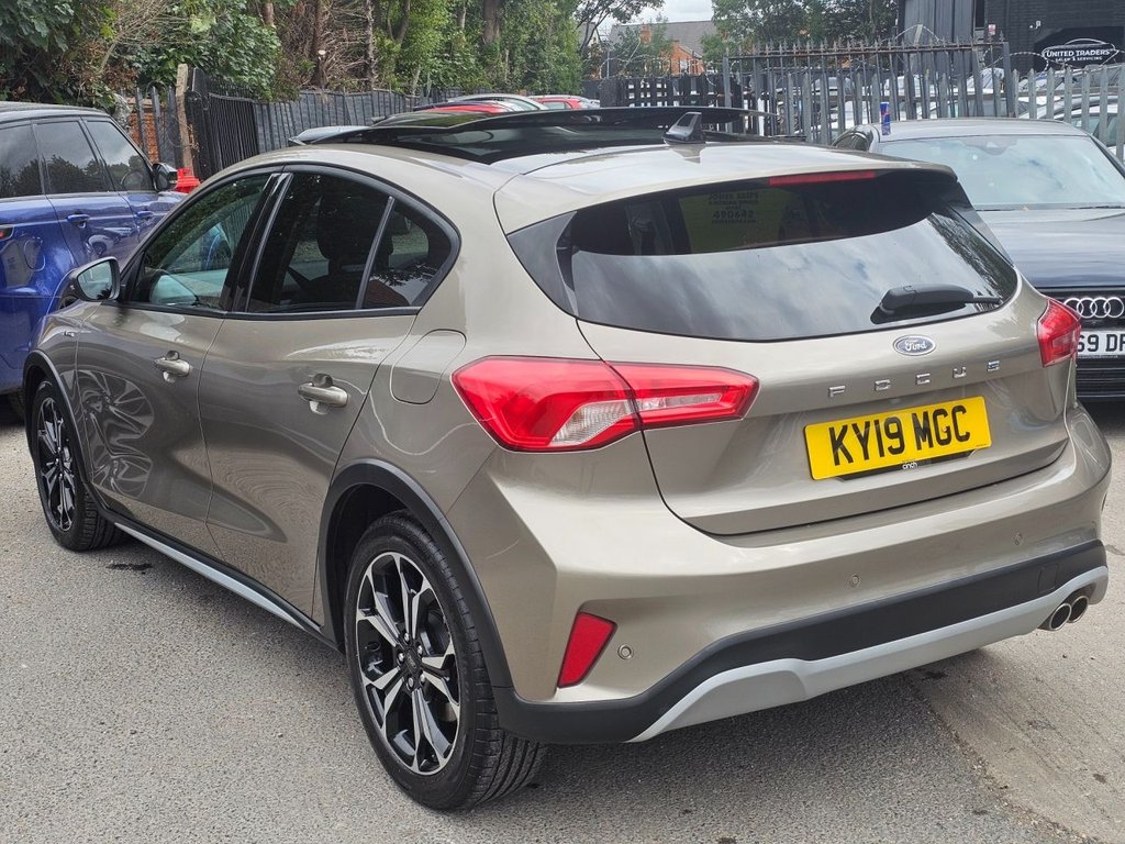 Used Ford Focus 2019 for sale - 76256046: Photo 15