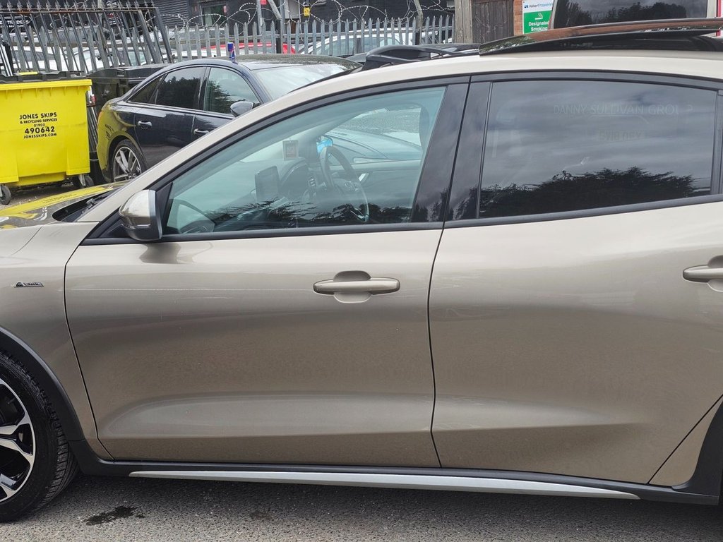 Used Ford Focus 2019 for sale - 76256046: Photo 18