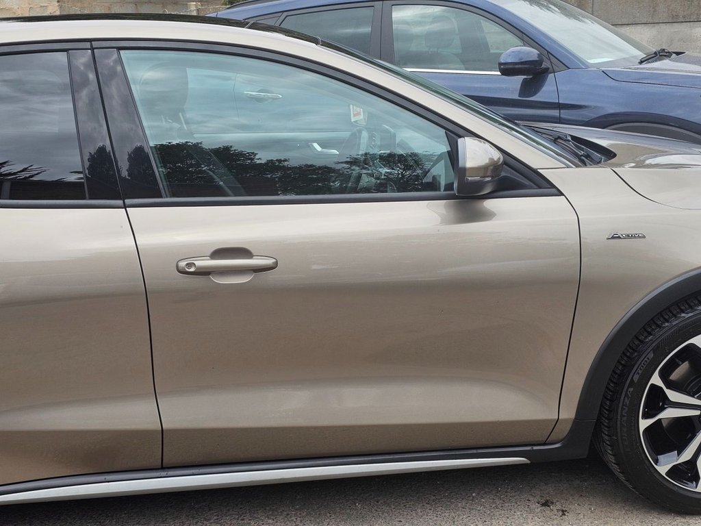 Used Ford Focus 2019 for sale - 76256046: Photo 6