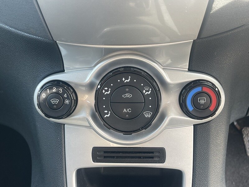 Used Ford Fiesta 2009 for sale - 77716162: Photo 27