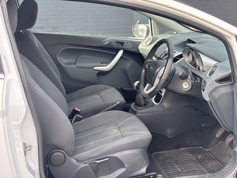 Used Ford Fiesta 2011 for sale - 77651127: Photo 14