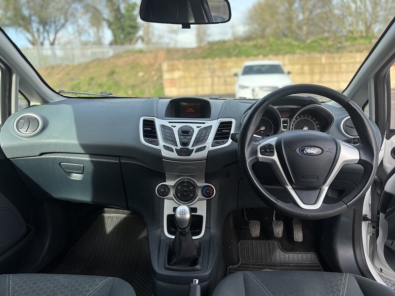 Used Ford Fiesta 2011 for sale - 77651127: Photo 18