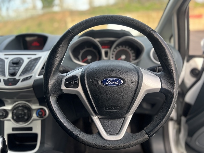 Used Ford Fiesta 2011 for sale - 77651127: Photo 20