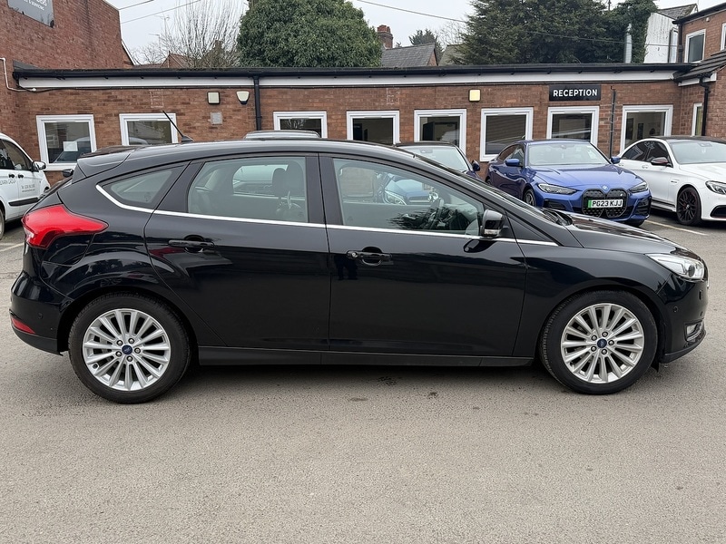 Used Ford Focus 2017 for sale - 77803223: Photo 14