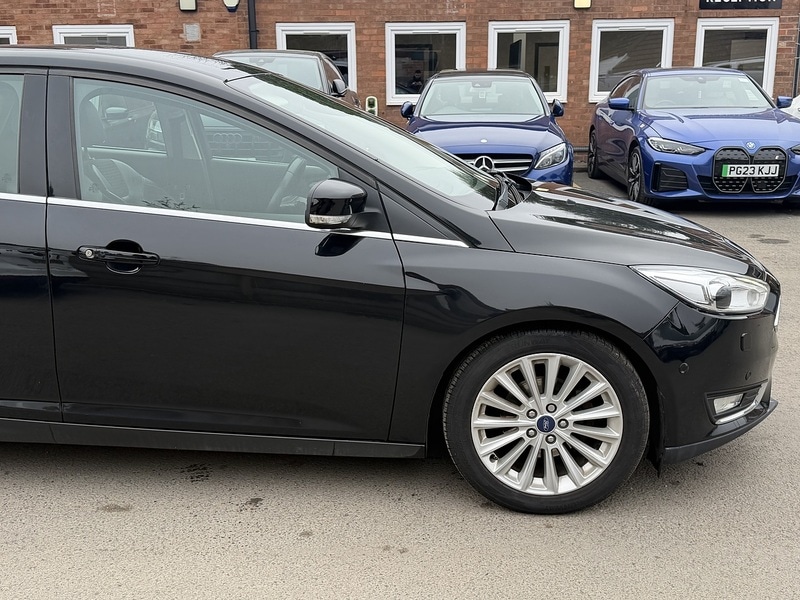 Used Ford Focus 2017 for sale - 77803223: Photo 16
