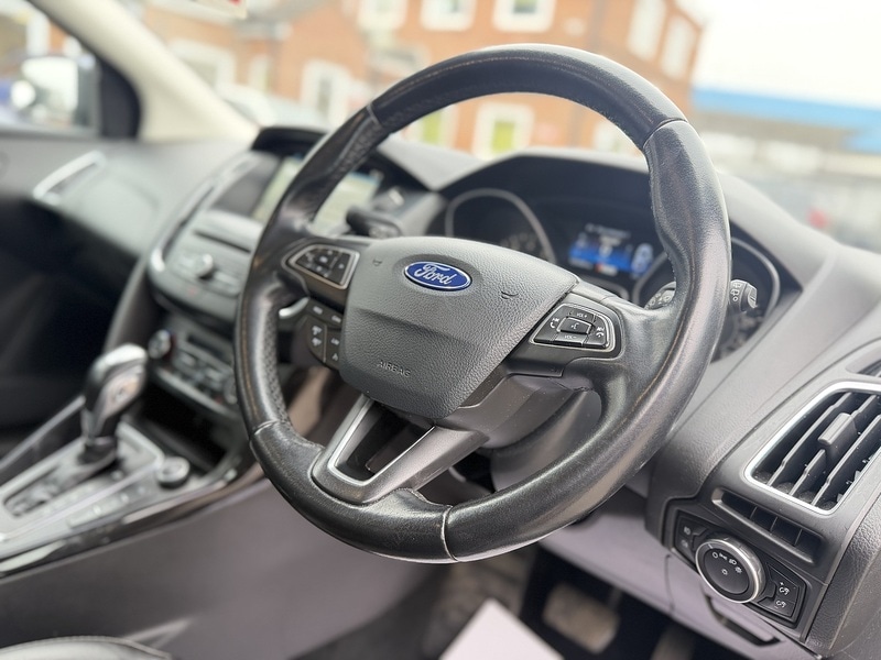 Used Ford Focus 2017 for sale - 77803223: Photo 3