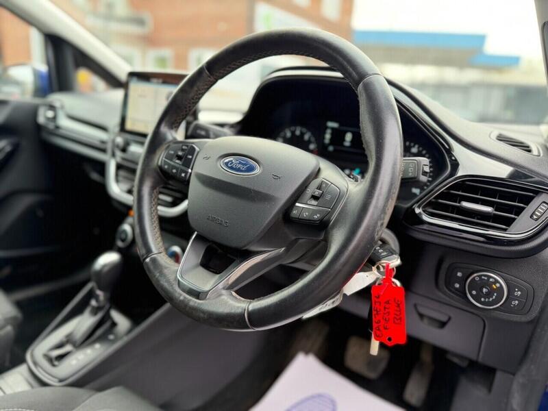 Used Ford Fiesta 2017 for sale - 77149432: Photo 3