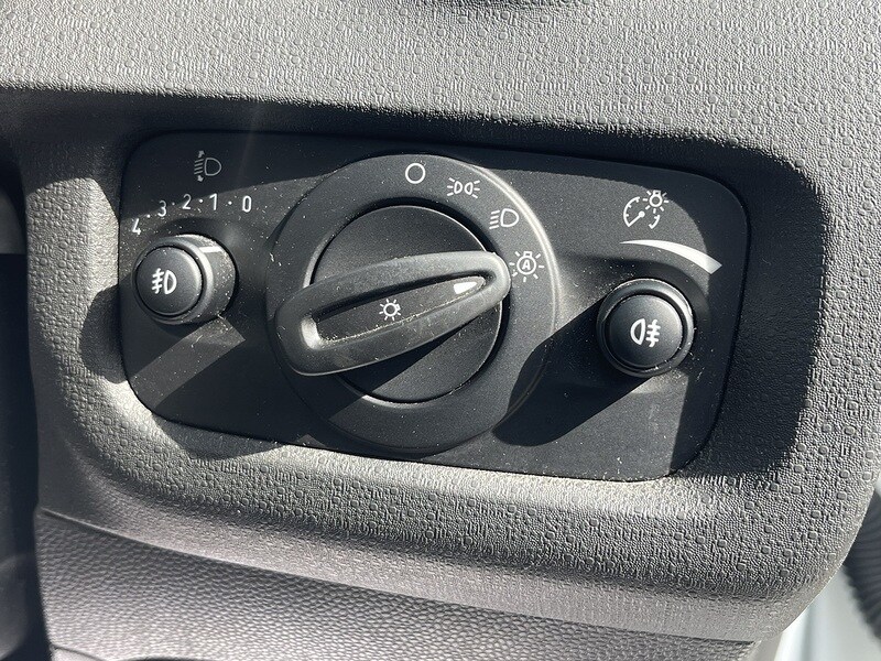 Used Ford Fiesta 2016 for sale - 78207354: Photo 29