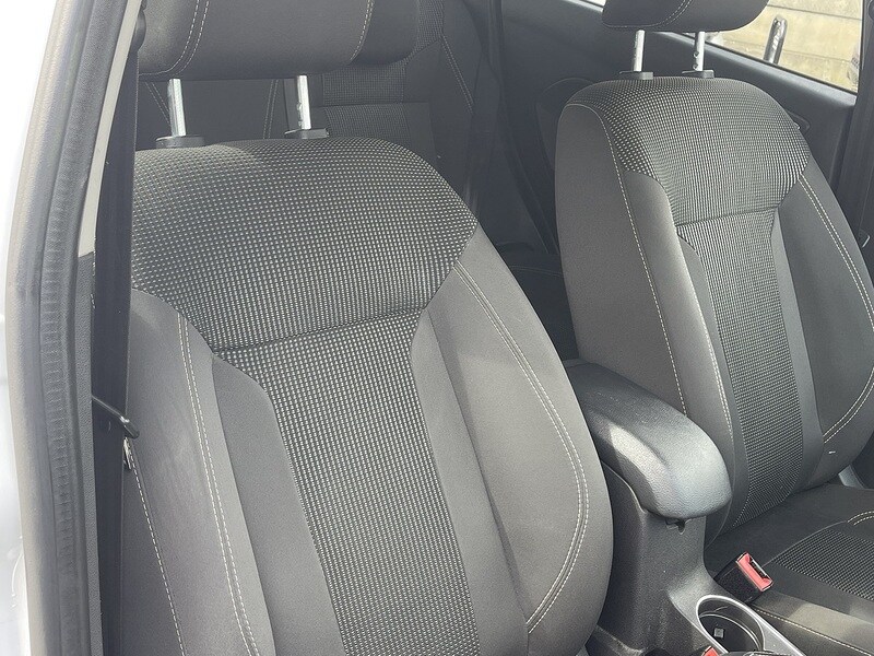 Used Ford Fiesta 2016 for sale - 78207354: Photo 43