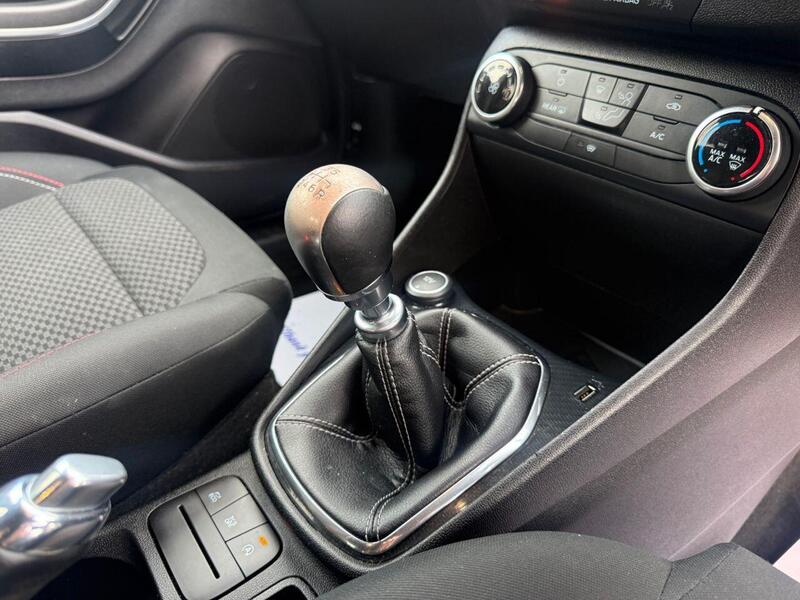 Used Ford Fiesta 2017 for sale - 77687308: Photo 35