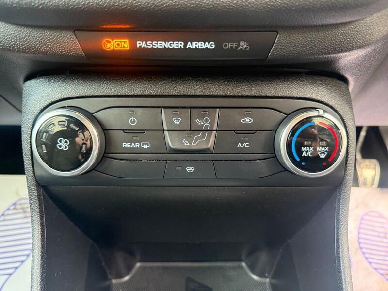 Used Ford Fiesta 2017 for sale - 77687308: Photo 36