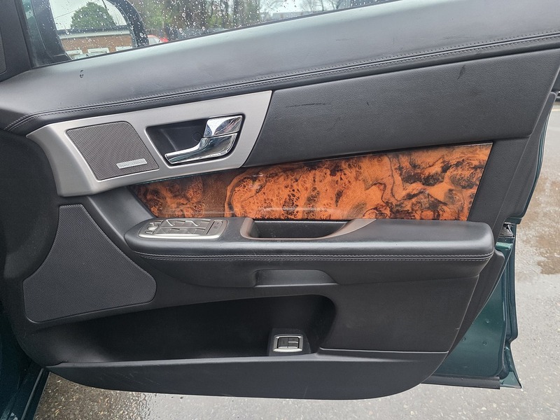 Used Jaguar XF 2009 for sale - 77485574: Photo 32