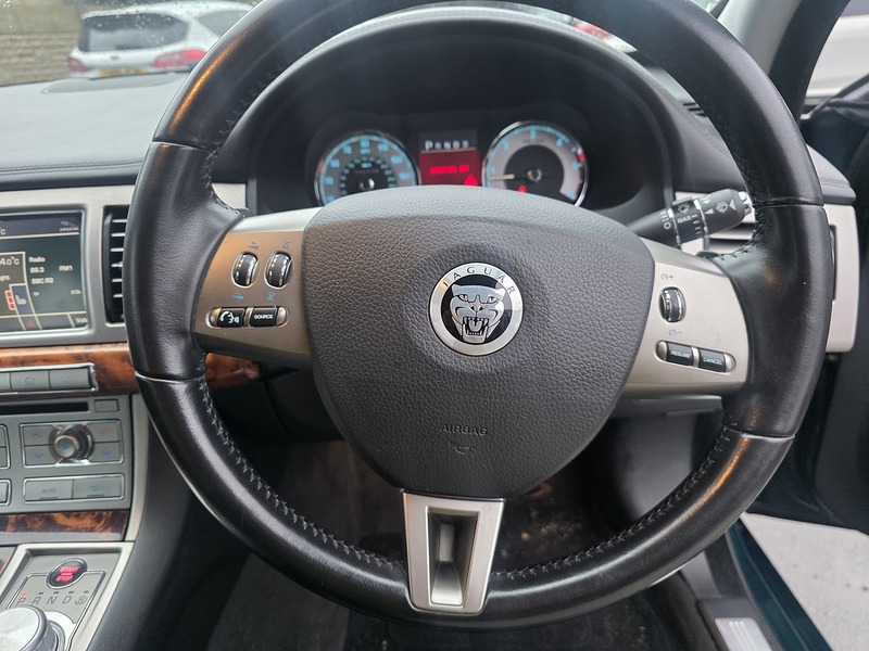 Used Jaguar XF 2009 for sale - 77485574: Photo 37