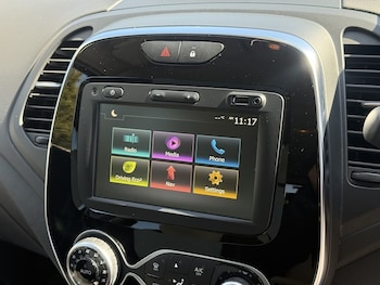 Used Renault Captur 2020 for sale - 78354259: Photo