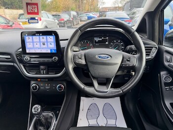 Used Ford Fiesta 2019 for sale - 76724923: Photo