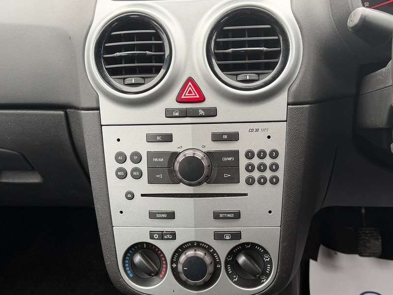 Used Vauxhall Corsa 2012 for sale - 77398863: Photo 29