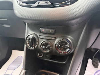 Used Peugeot 2008 2015 for sale - 77149291: Photo