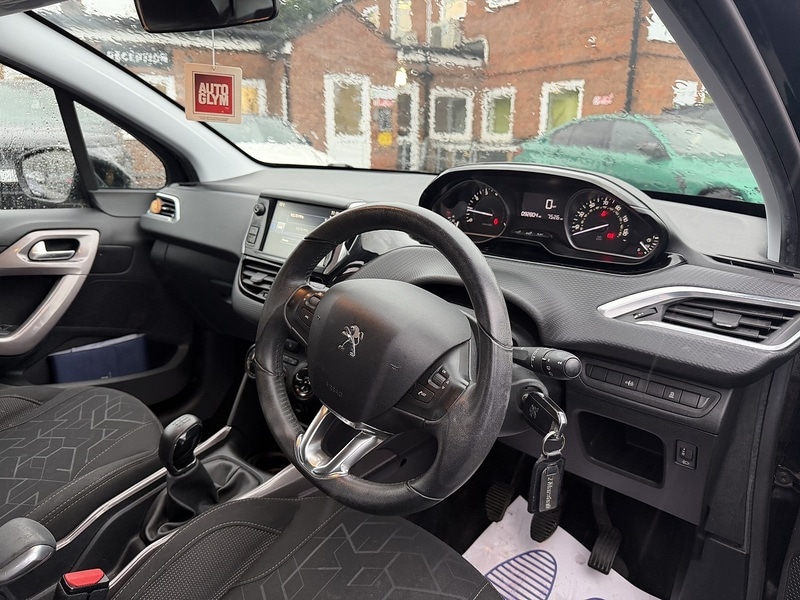 Used Peugeot 2008 2015 for sale - 77149291: Photo 6