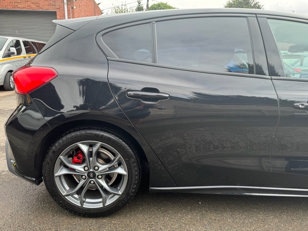 Used Ford Focus 2019 for sale - 76395757: Photo 13