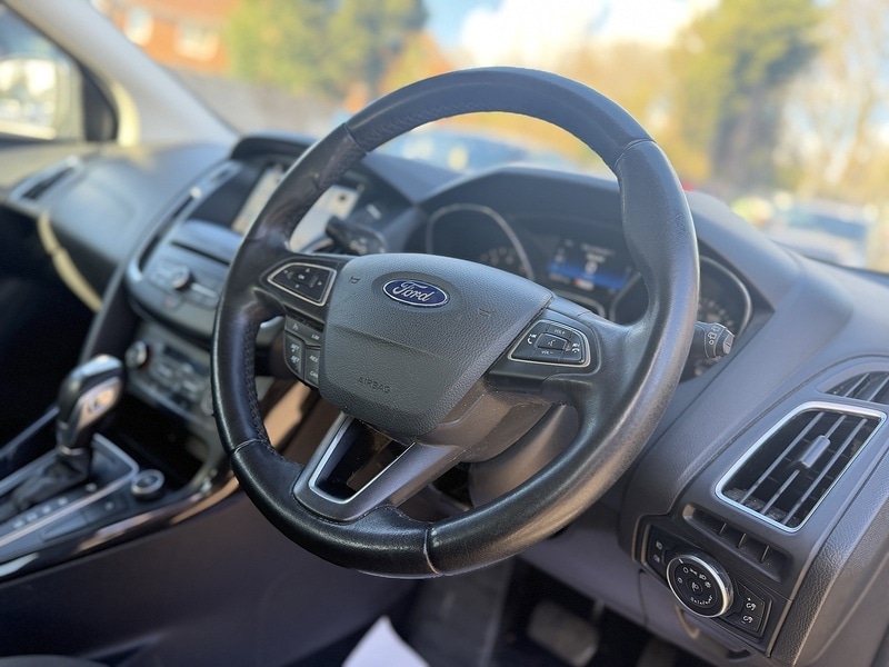 Used Ford Focus for sale - 77895986: Photo 3