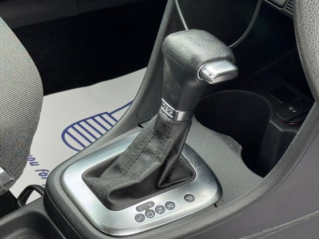 Used Volkswagen Polo 2010 for sale - 76256770: Photo 24