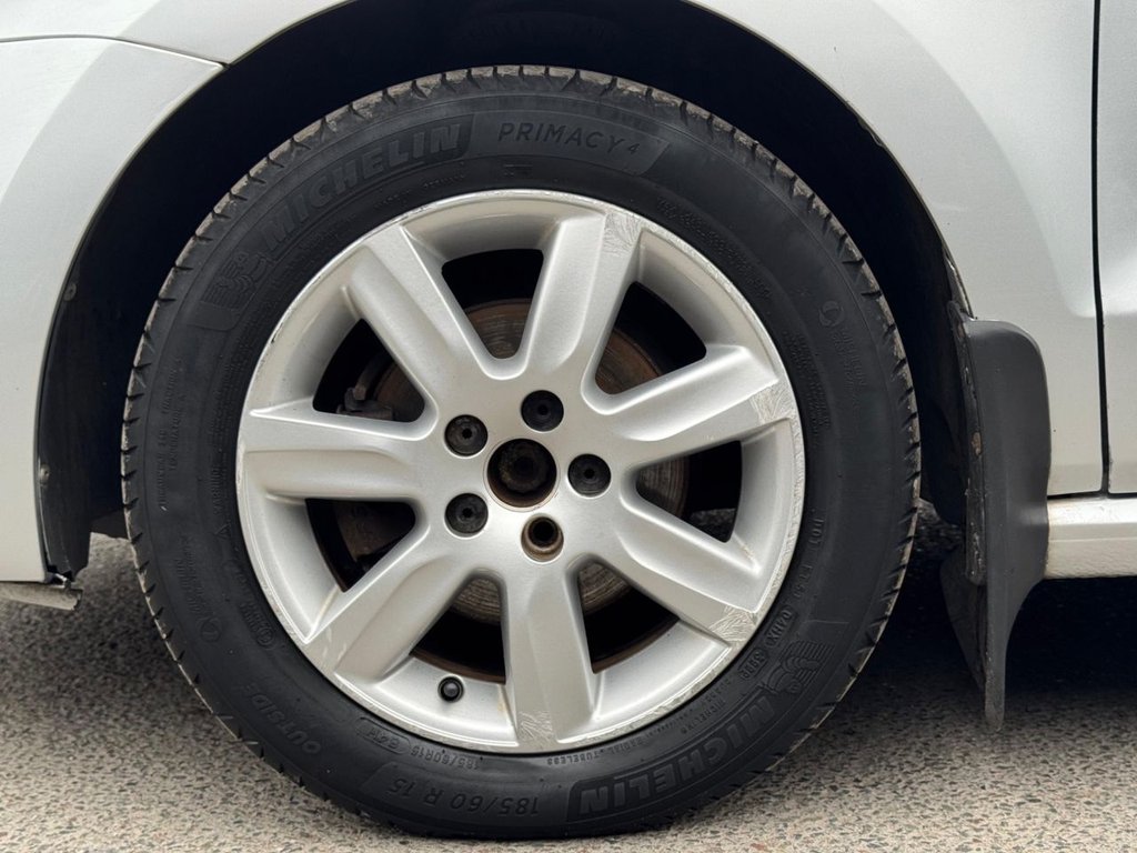 Used Volkswagen Polo 2010 for sale - 76256770: Photo 8