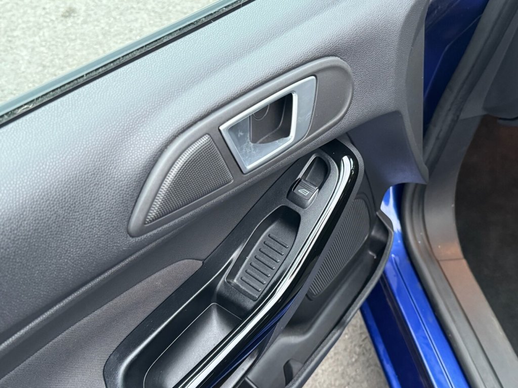 Used Ford Fiesta 2014 for sale - 76297145: Photo 44