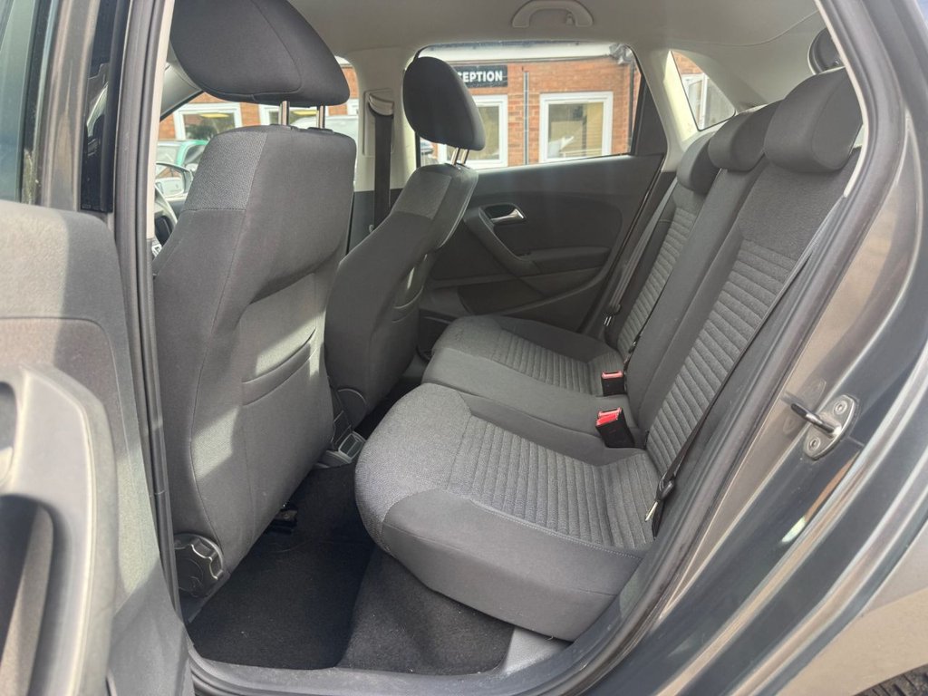 Used Volkswagen Polo 2011 for sale - 76367953: Photo 16
