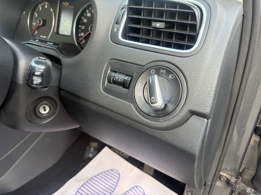 Used Volkswagen Polo 2011 for sale - 76367953: Photo 22