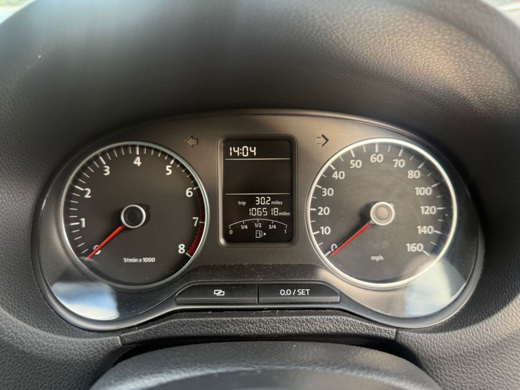 Used Volkswagen Polo 2011 for sale - 76367953: Photo 29