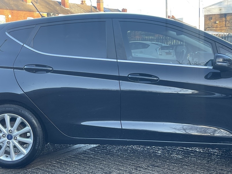 Used Ford Fiesta 2018 for sale - 77245068: Photo 6