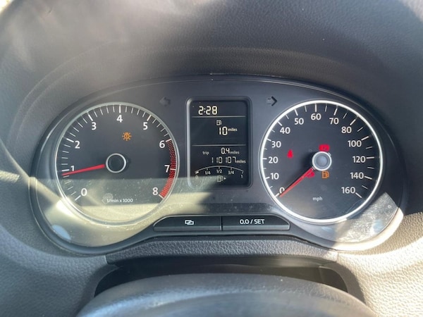 Used Volkswagen Polo 2013 for sale - 76260999: Photo 20