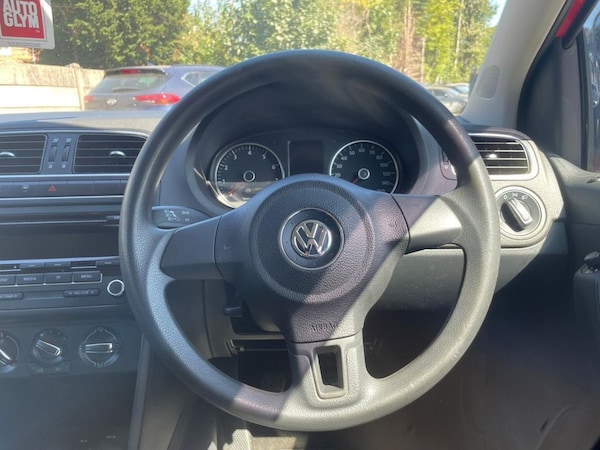 Used Volkswagen Polo 2013 for sale - 76260999: Photo 24