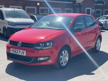Used Volkswagen Polo 2013 for sale - 76260999: Photo 4