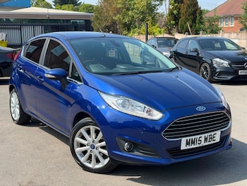 Used Ford Fiesta 2015 for sale - 79608208: Photo