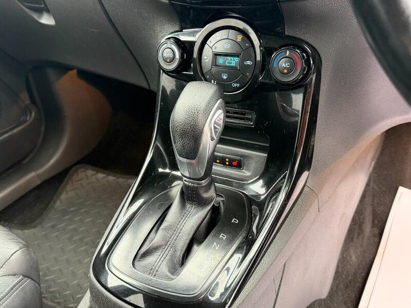 Used Ford Fiesta 2015 for sale - 77149427: Photo 28
