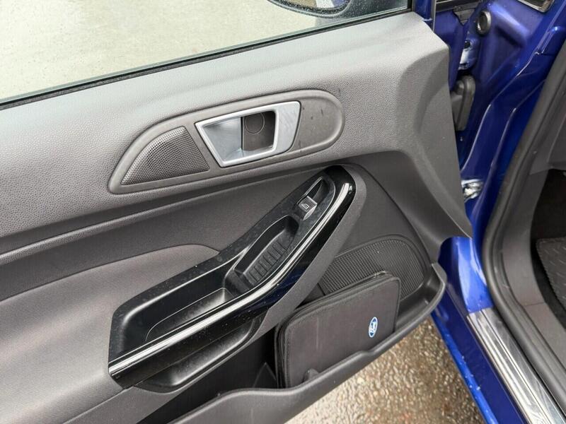 Used Ford Fiesta 2015 for sale - 77149427: Photo 45