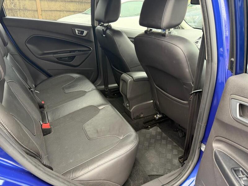 Used Ford Fiesta 2015 for sale - 77149427: Photo 46