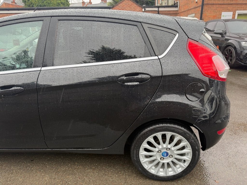 Used Ford Fiesta 2013 for sale - 76559474: Photo 13