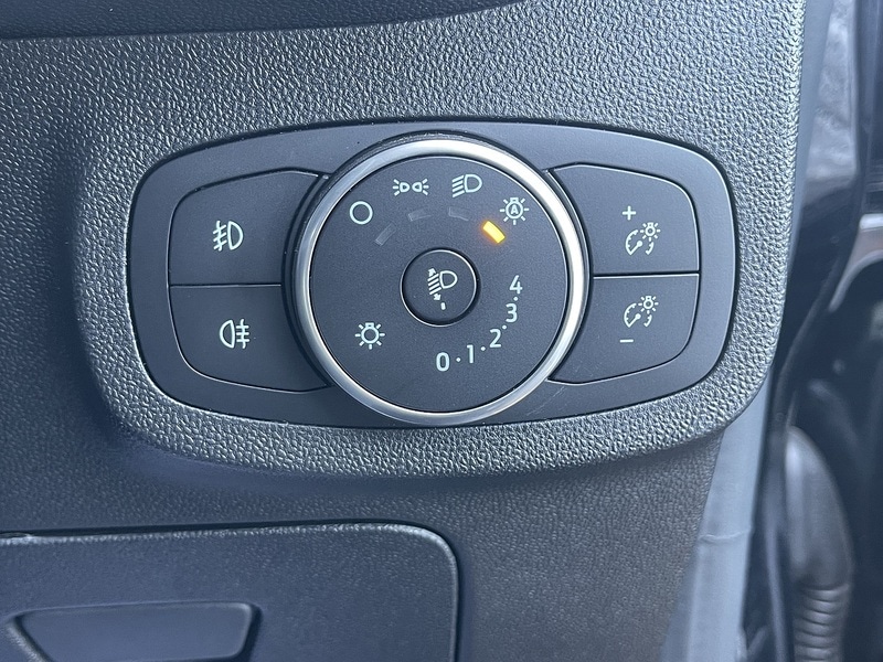 Used Ford Fiesta 2018 for sale - 77159950: Photo 61