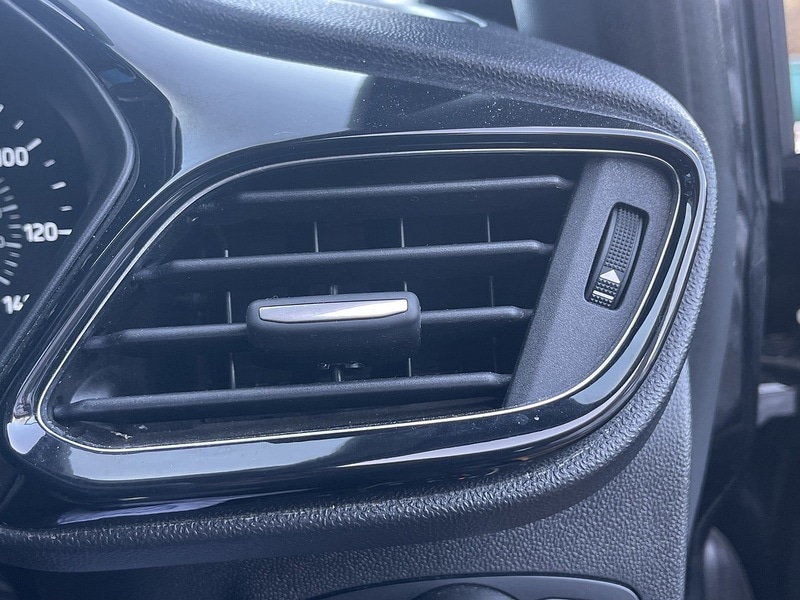 Used Ford Fiesta 2018 for sale - 77159950: Photo 63