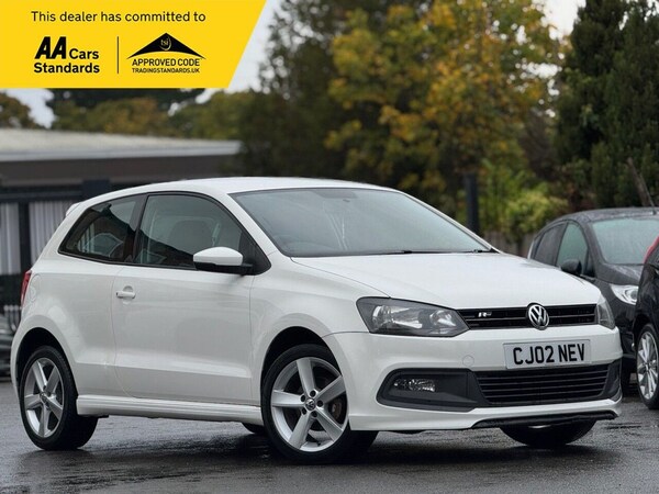 Used Volkswagen Polo 2013 for sale - 76267077: Photo 1