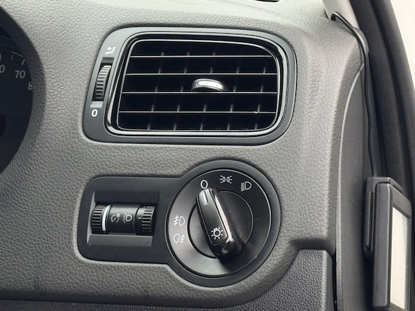 Used Volkswagen Polo 2013 for sale - 76267077: Photo 38