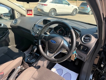 Used Ford Fiesta 2014 for sale - 79608205: Photo