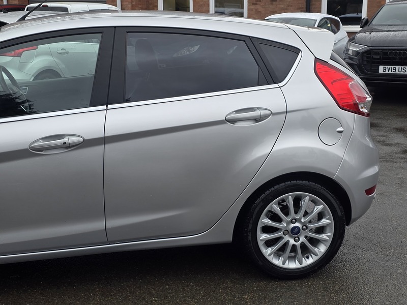 Used Ford Fiesta 2014 for sale - 77700801: Photo 23